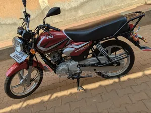 TVS HLX 125 2025 Red