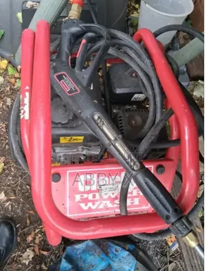 Clerk Petrol Pressure Washer