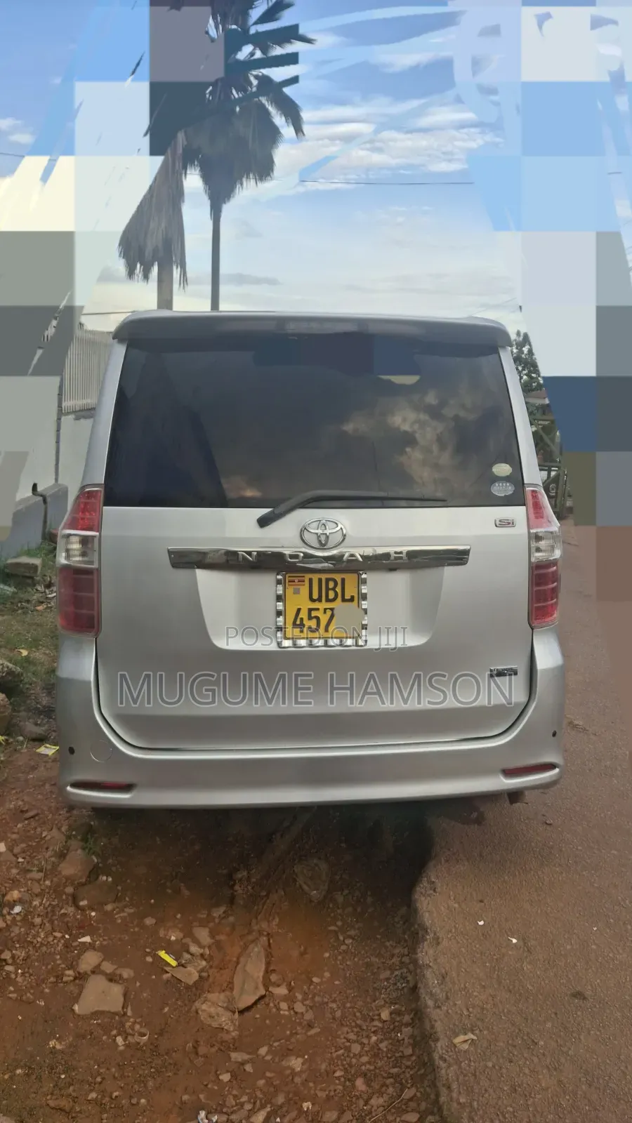 Toyota Noah 2010 Silver