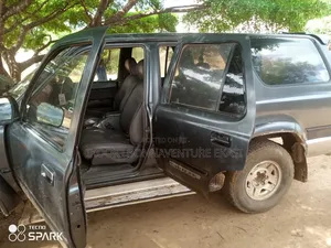 Toyota Hilux Surf 1994 Gray