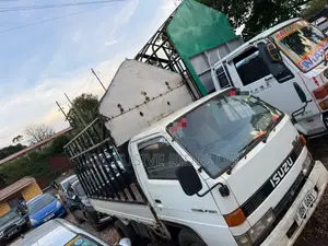 Isuzu Truck