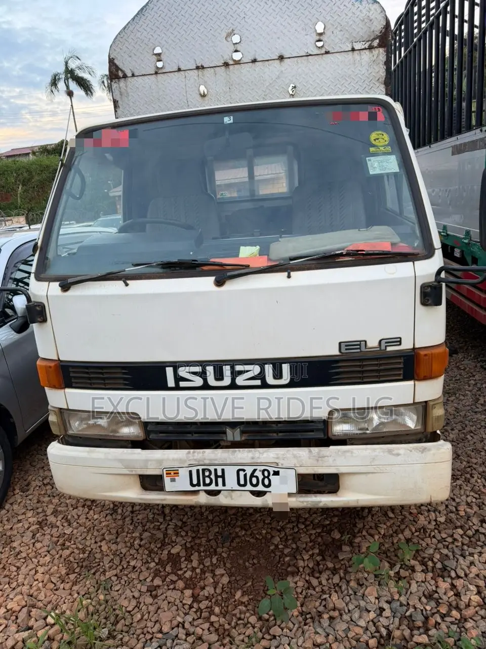 Isuzu Truck