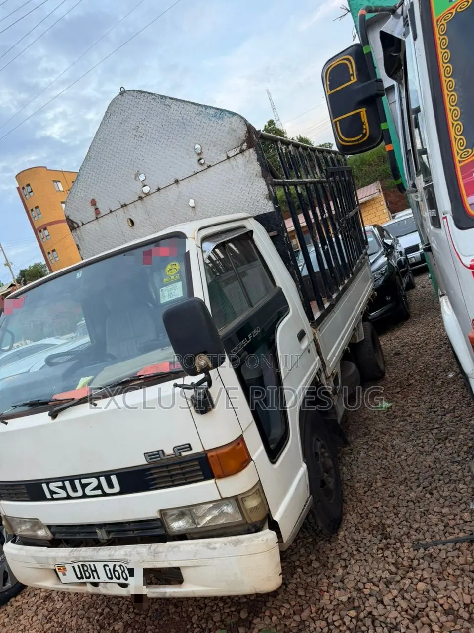 Isuzu Truck