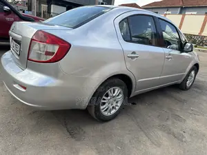 Suzuki SX 2008 Silver