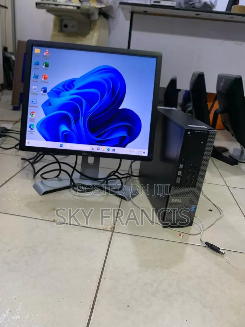 Desktop Computer Dell 4GB Intel Core i5 HDD 500GB