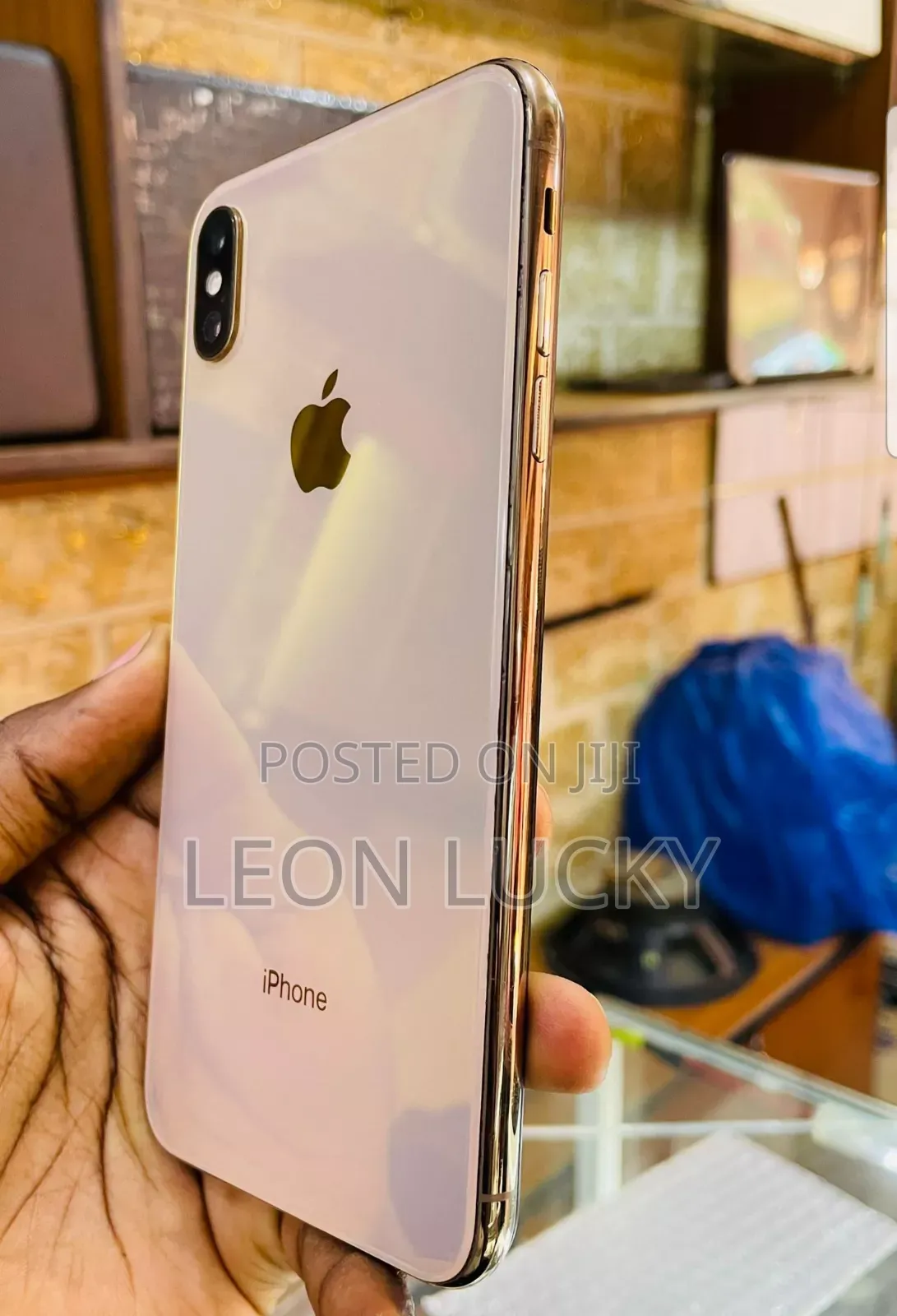 Apple iPhone XS 64 GB Gold
