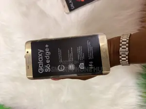 Samsung Galaxy S6 Edge Plus 32 GB Gold