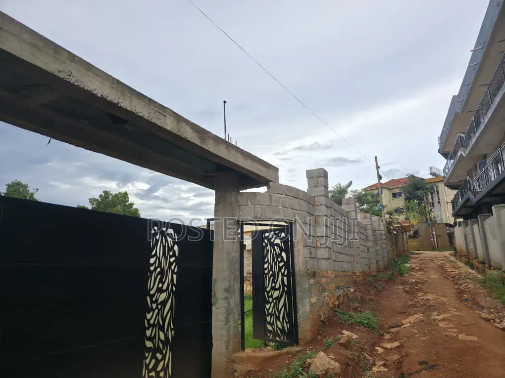 100x100ft for Sale at Najjera Bulabira at 240m Ugx Titled