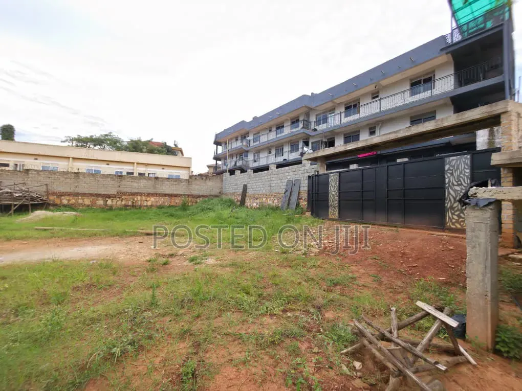 100x100ft for Sale at Najjera Bulabira at 240m Ugx Titled