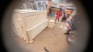 5x6 Wood Bed (Tile)