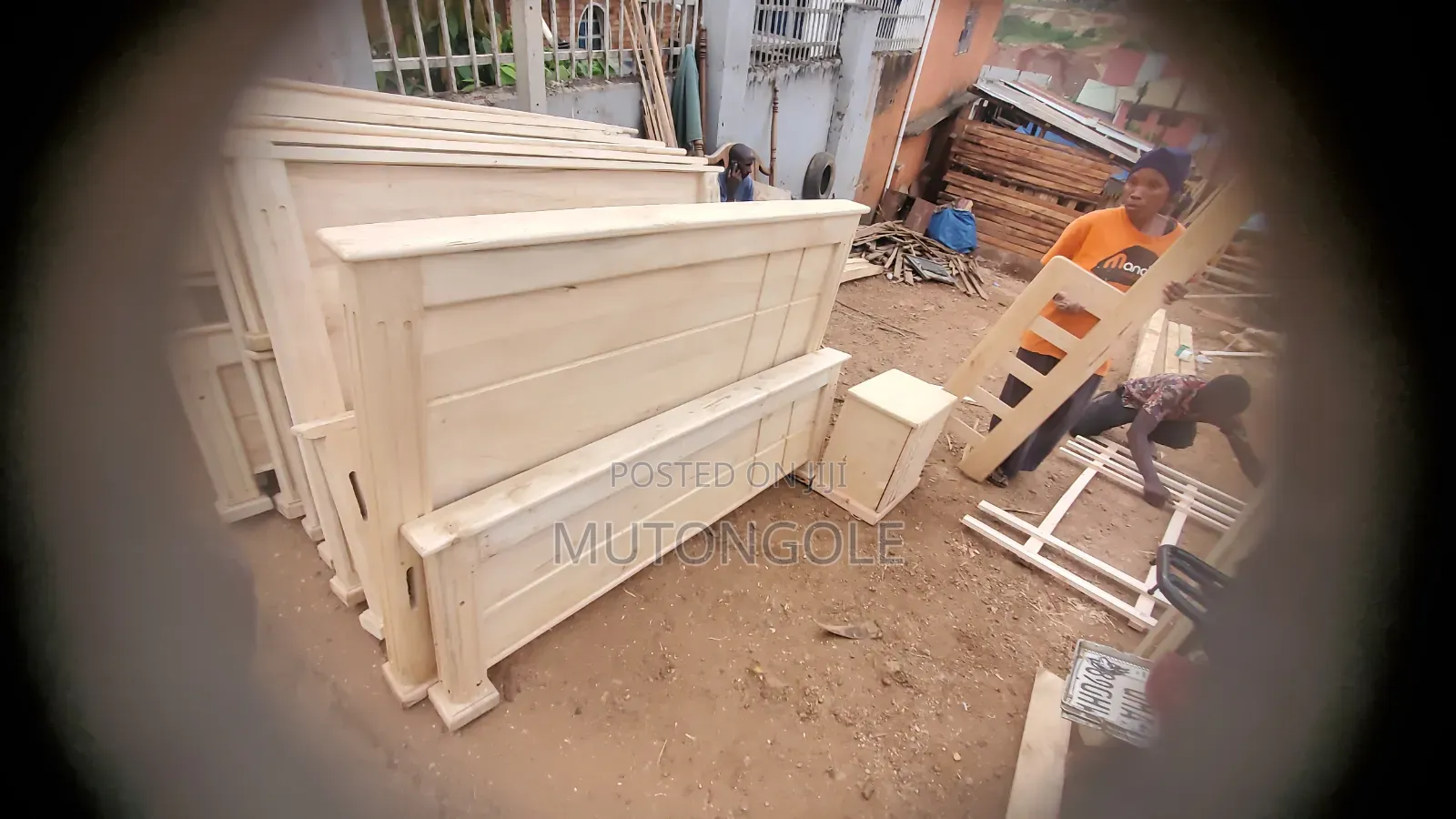 5x6 Wood Bed (Tile)