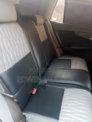 Toyota Corolla Fielder 1.5 Petrol AWD 2010 Silver