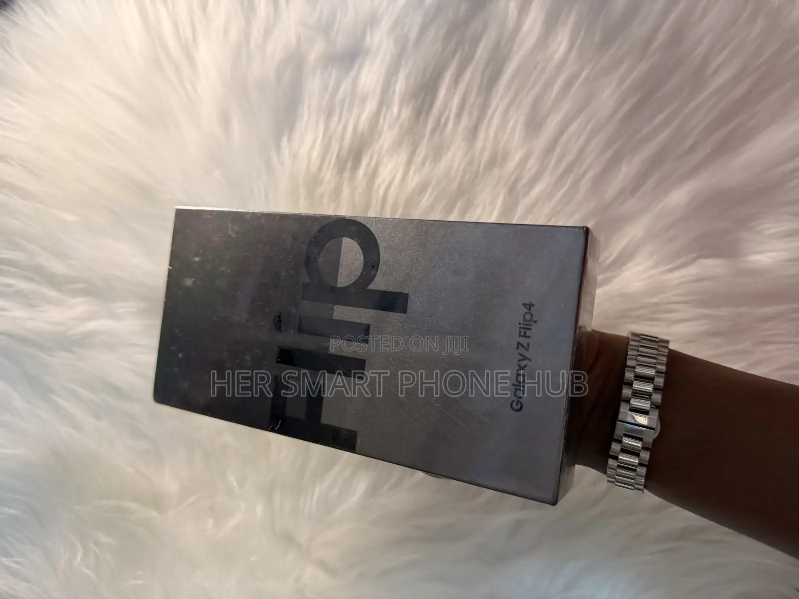 New Samsung Galaxy Z Flip4 256 GB Black