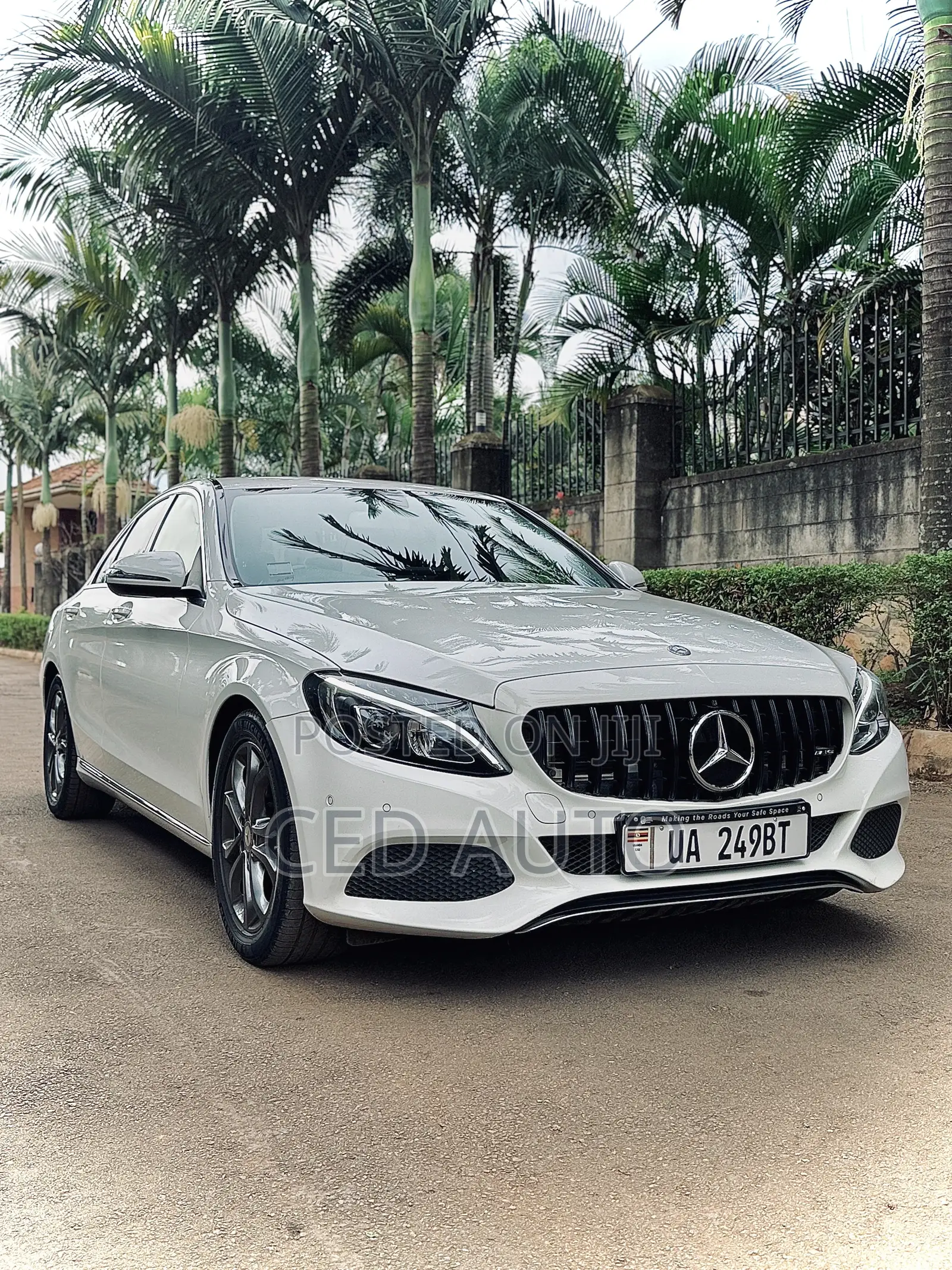 Mercedes-Benz C180 2016 White