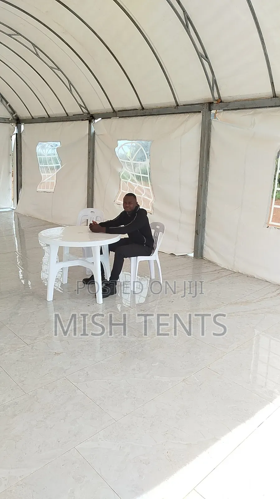 Curved Tent of 5m × 10m Made in Strong Materials