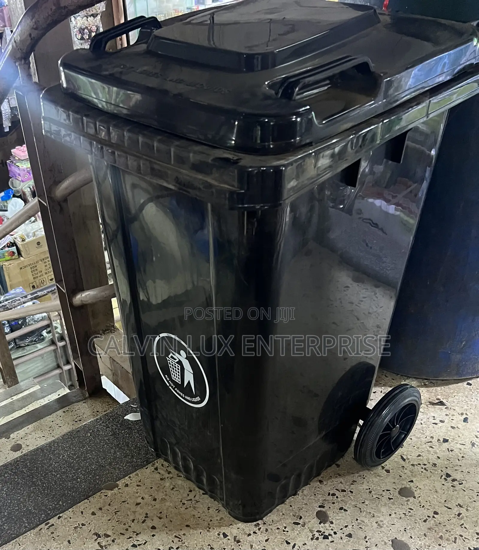 Dustbin 100 Liters