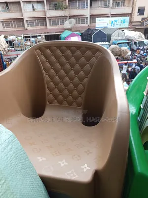 Plastic Chairs Comfortable