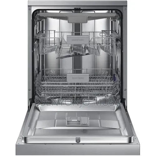 Samsung Dishwasher 14 Place Setting – Digital Display, 7 Programs