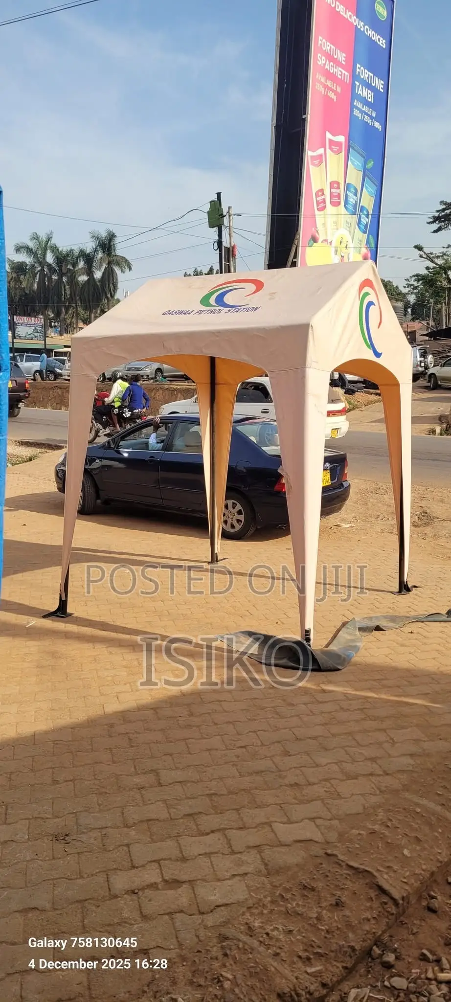 A 2m by 2m Ordinary Butterfly Tent