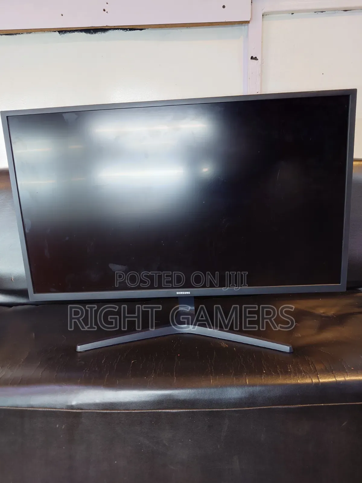 Original Samsung 32 Inch Monitor (Work Gaming)