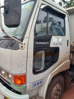 Hino Tipper