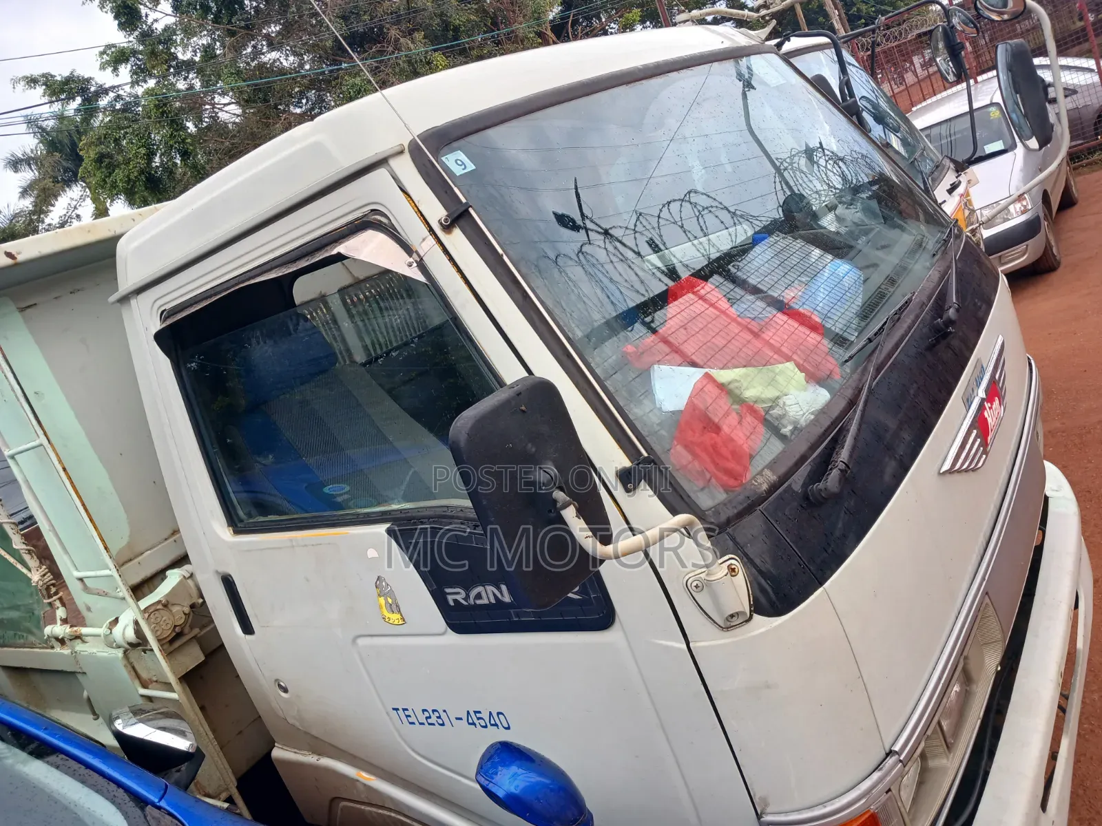 Hino Tipper