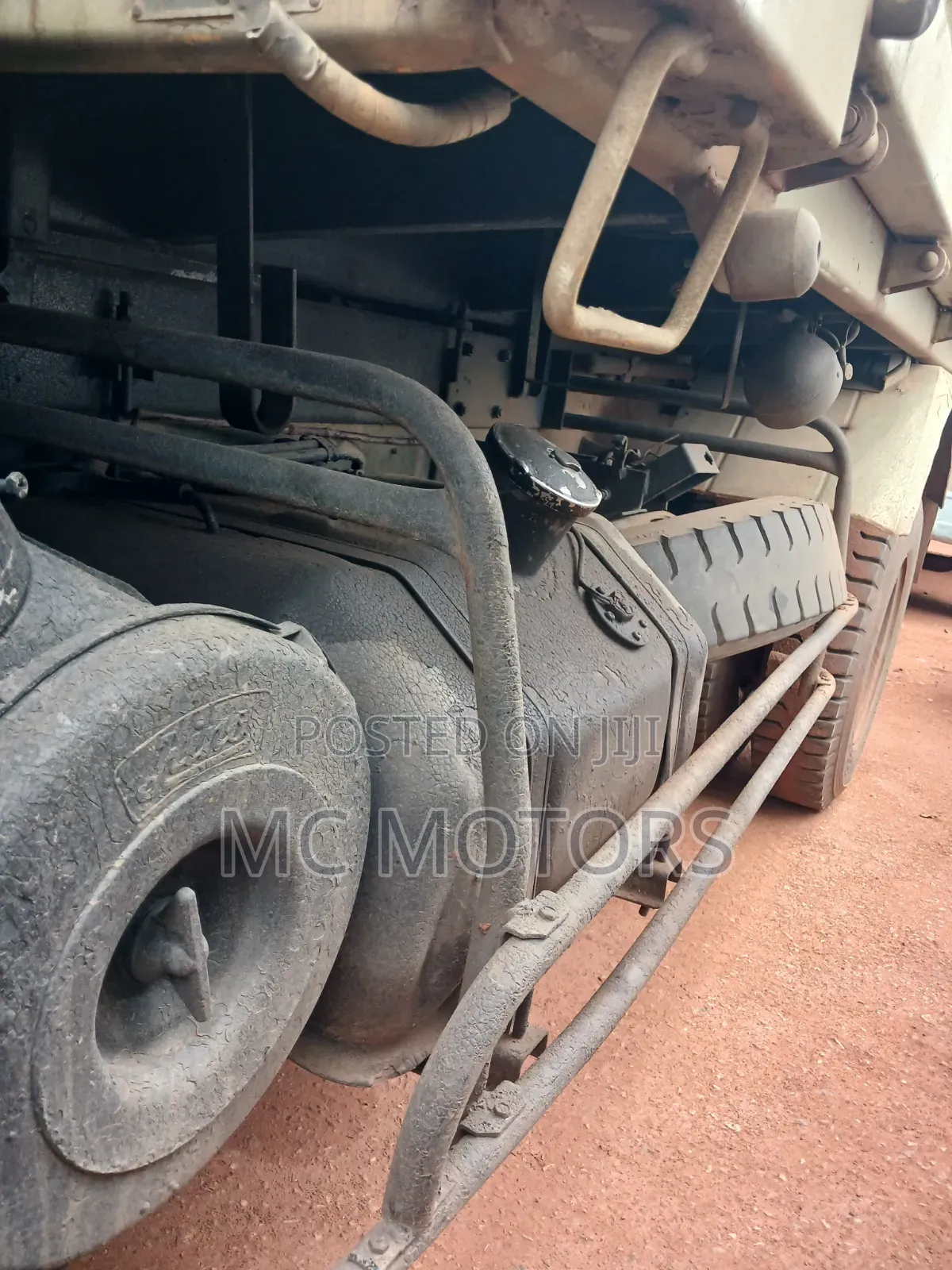 Hino Tipper