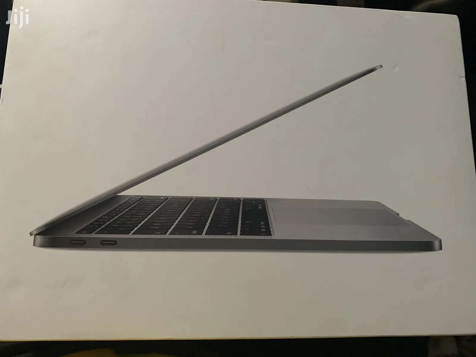 Laptop Apple MacBook Pro 8GB Intel Core i5 SSD 512GB