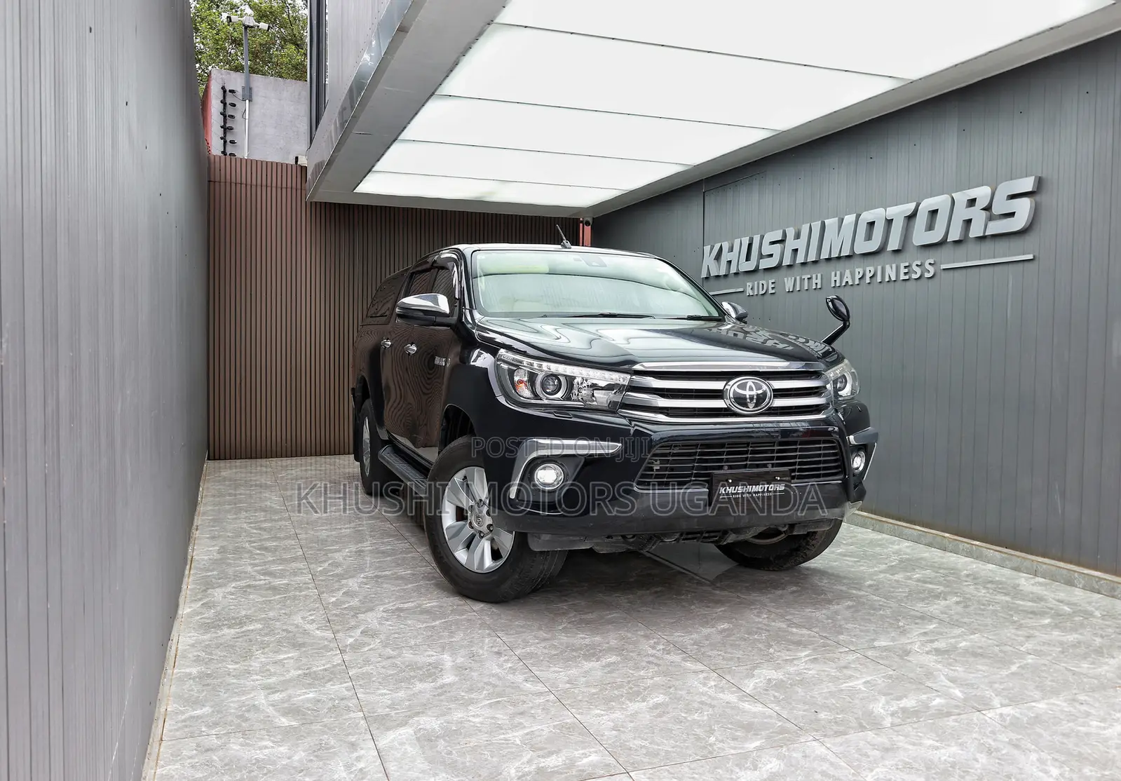 Toyota Hilux Revo Double Cab Deisel 2.4 AWD 2018 Black