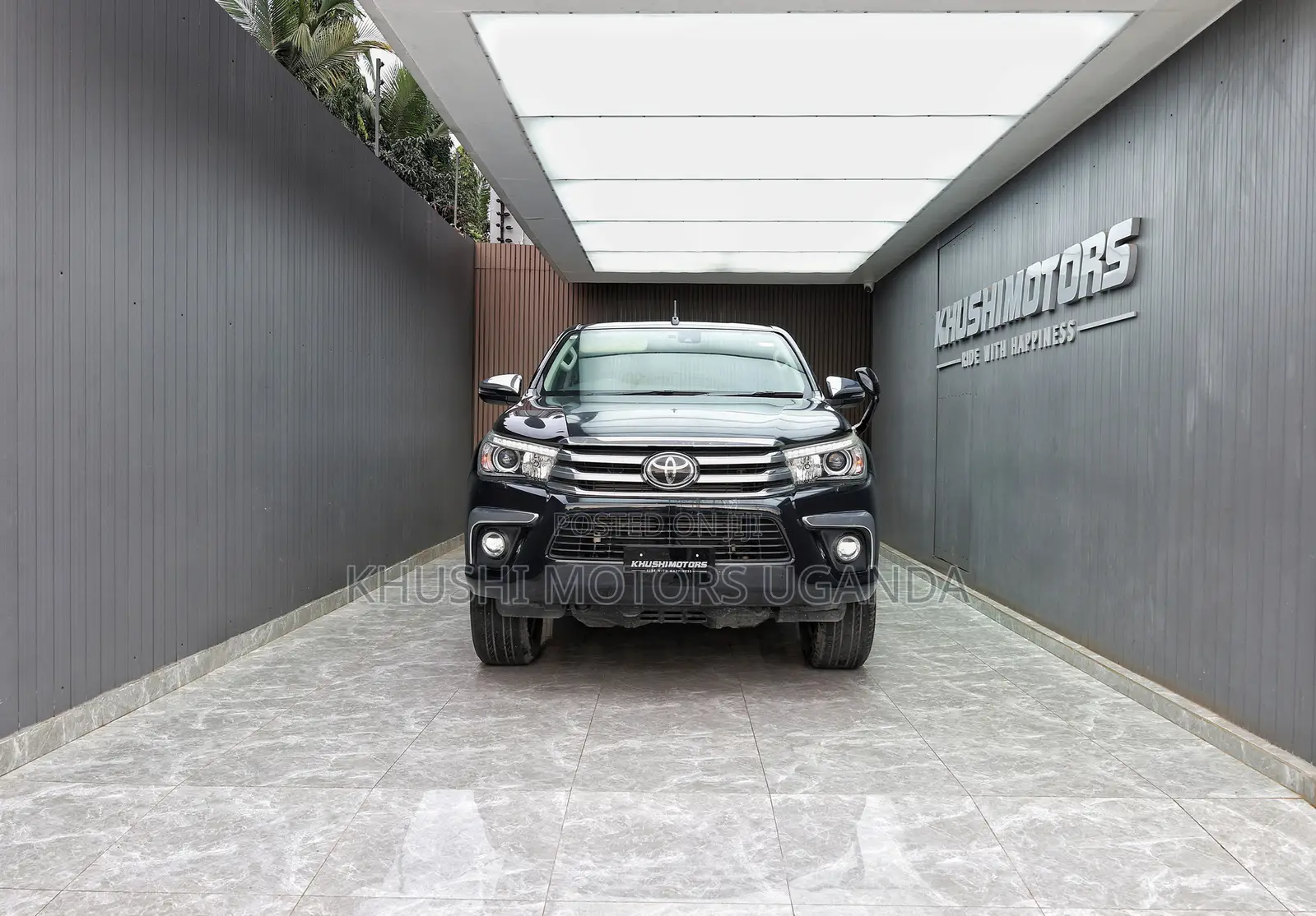 Toyota Hilux Revo Double Cab Deisel 2.4 AWD 2018 Black
