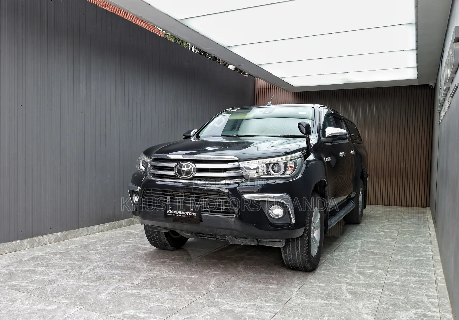 Toyota Hilux Revo Double Cab Deisel 2.4 AWD 2018 Black