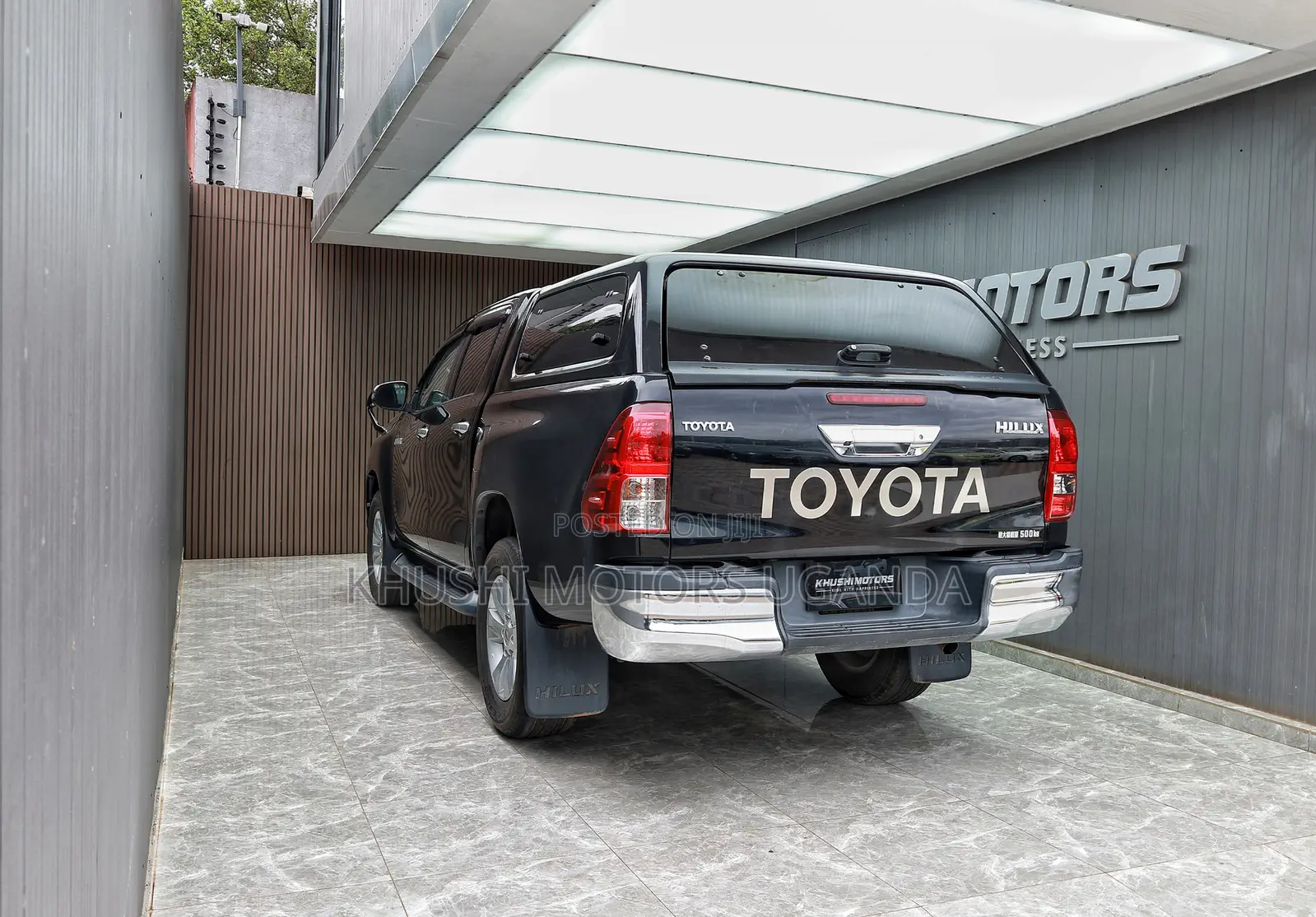 Toyota Hilux Revo Double Cab Deisel 2.4 AWD 2018 Black