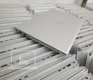 New Laptop HP EliteBook 830 G8 8GB Intel Core i5 SSD 256GB
