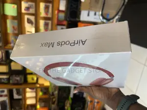 Brand New Airpods Max. Wirless Headphones/Headsets