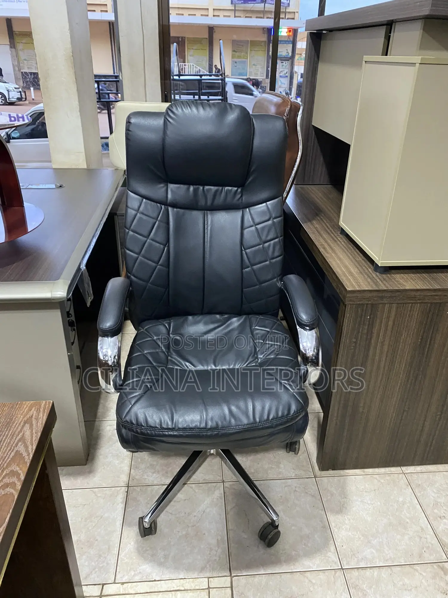 Secretarial Chair