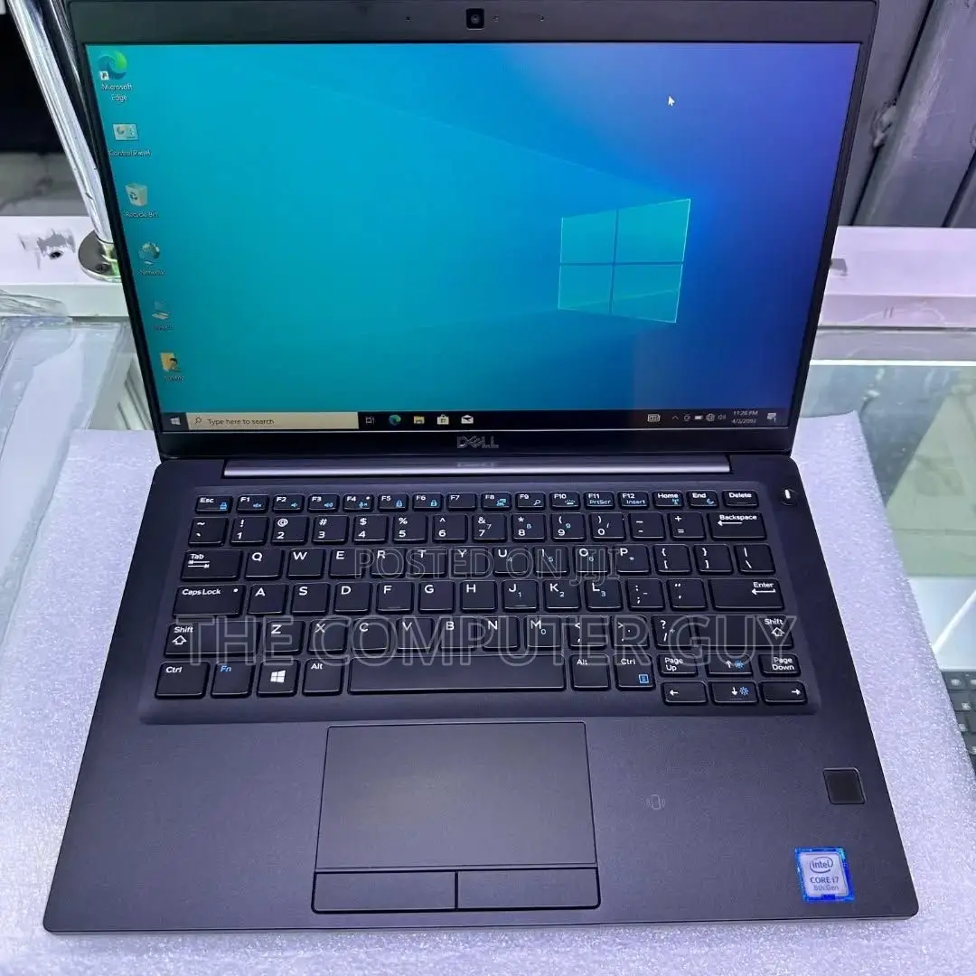 New Laptop Dell Latitude 7390 8GB Intel Core i5 SSD 256GB