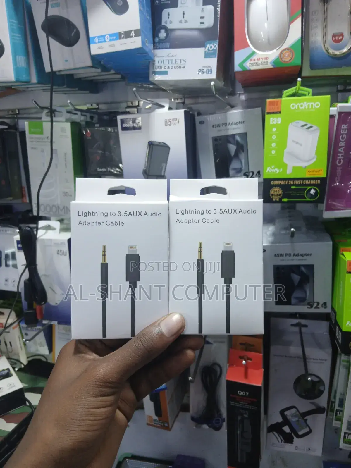 Lightening to 3.5 Aux Audio Adapter Cable