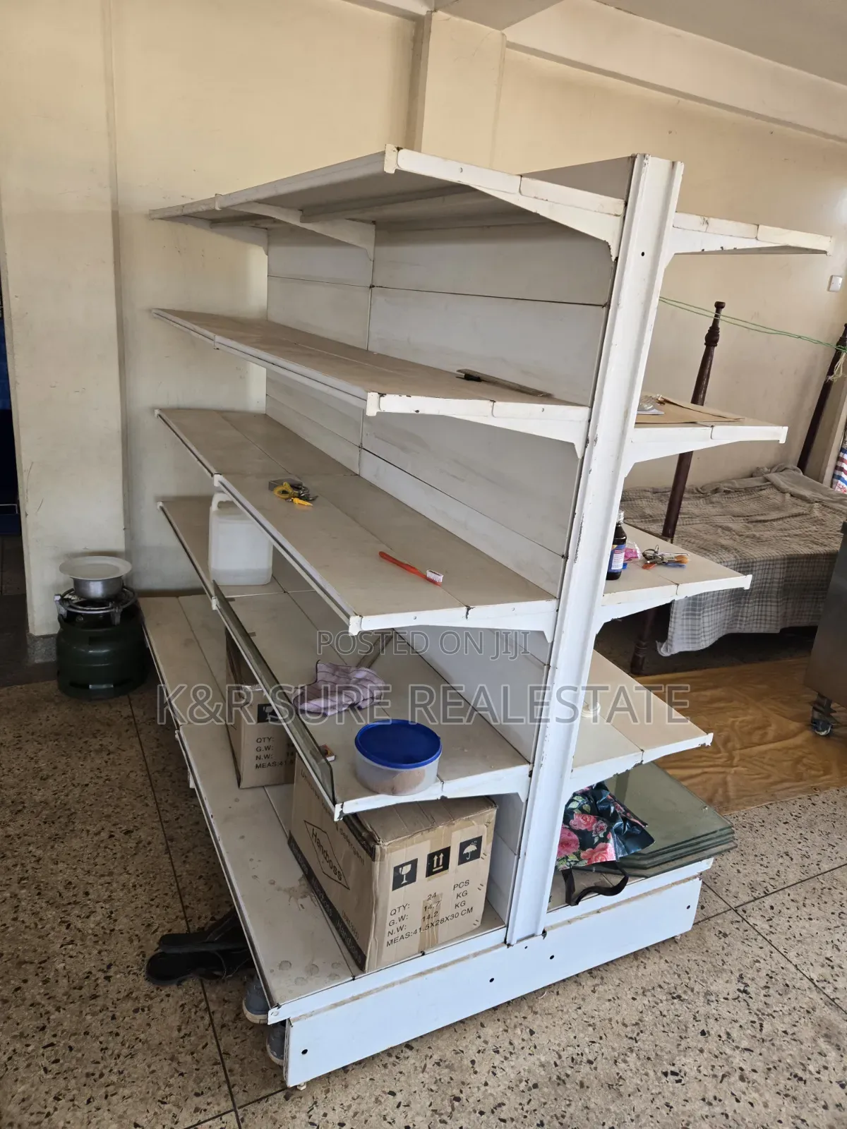 Supermarkets Still in Good Condition on Sale at 