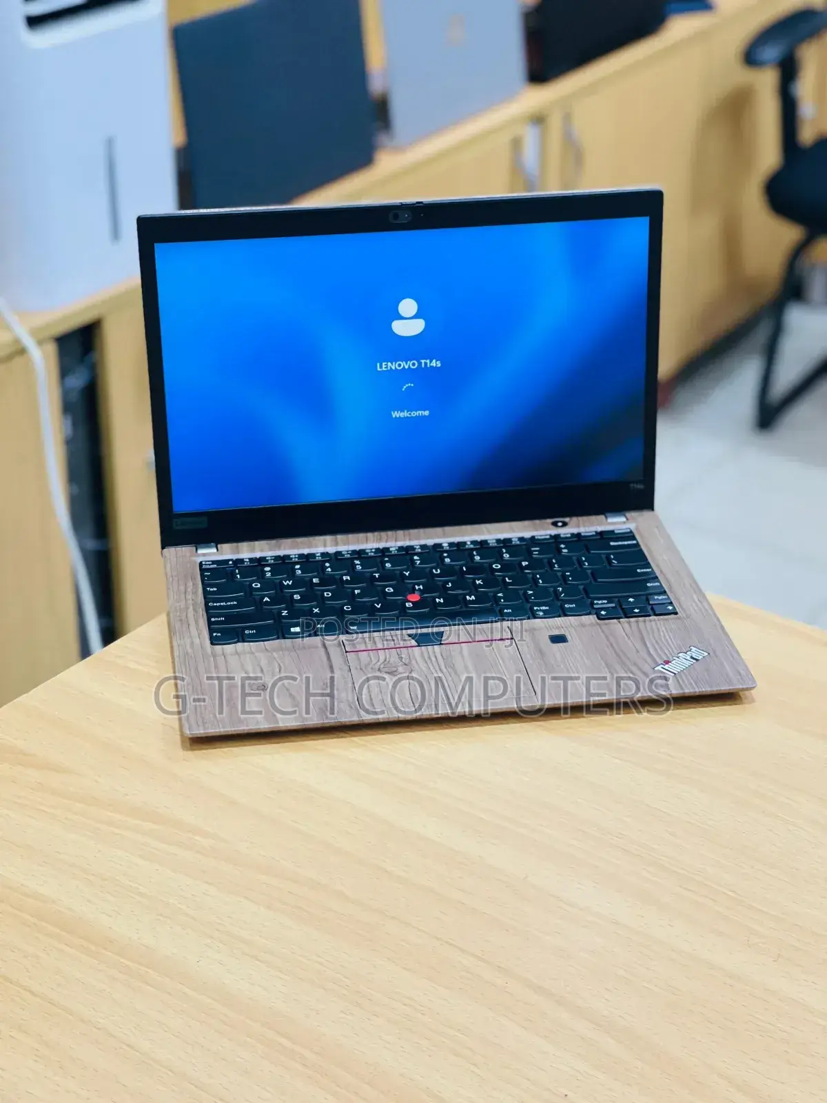New Laptop Lenovo ThinkPad T14 32GB AMD Ryzen 7 SSD 512GB