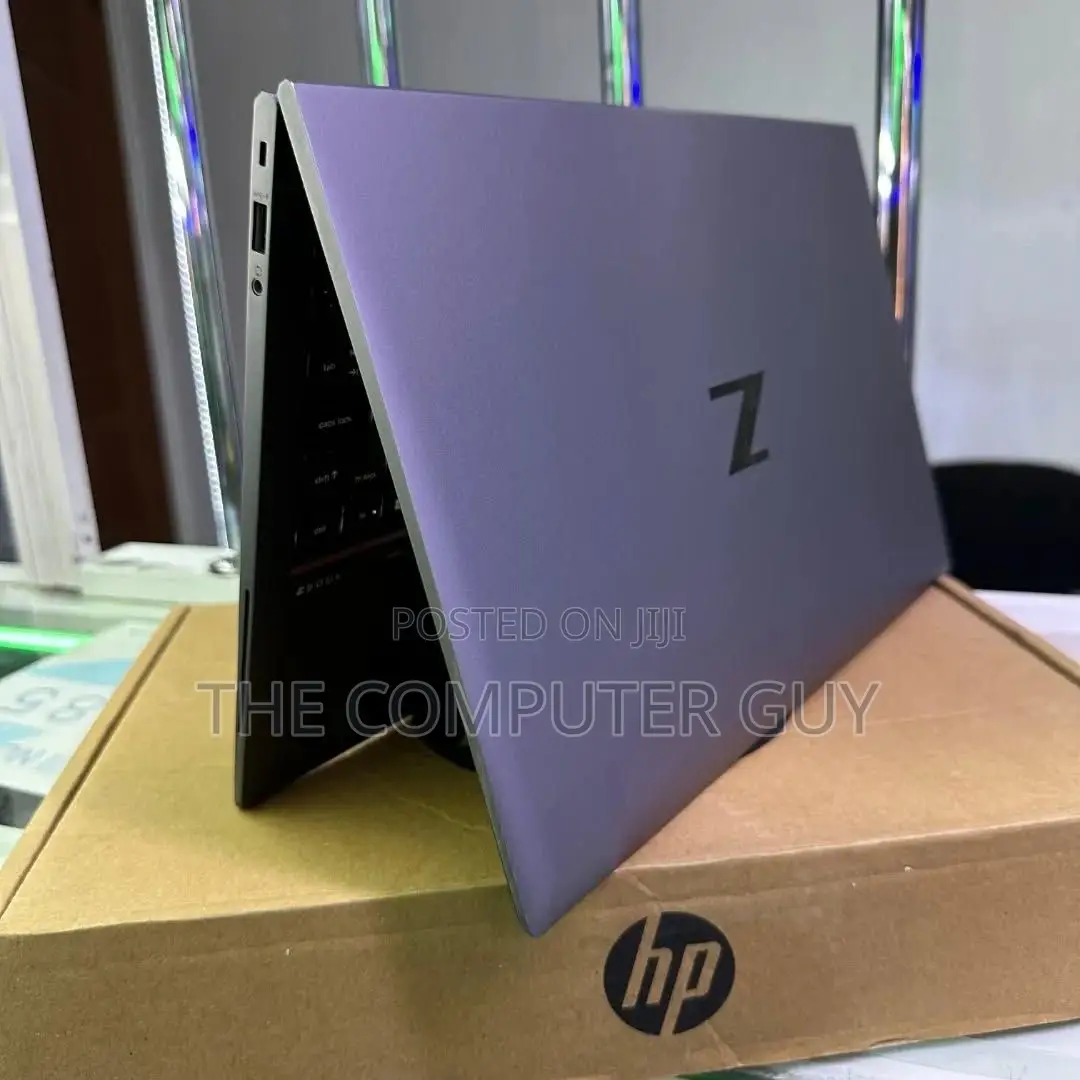 New Laptop HP ZBook 15u G4 16GB Intel Core i7 SSD 256GB