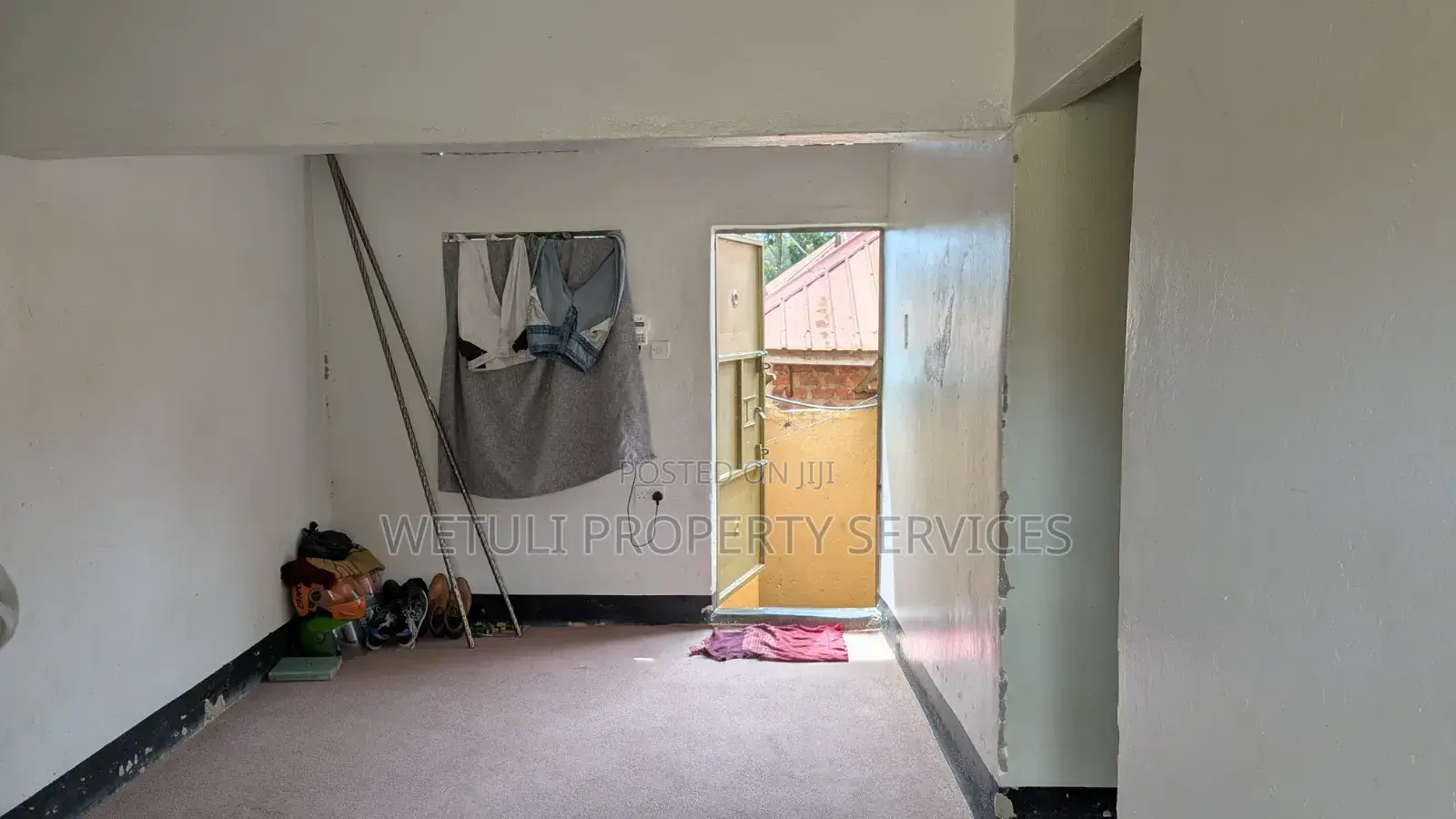 Furnished 2bdrm House in Nabweru Road, Gombe for sale