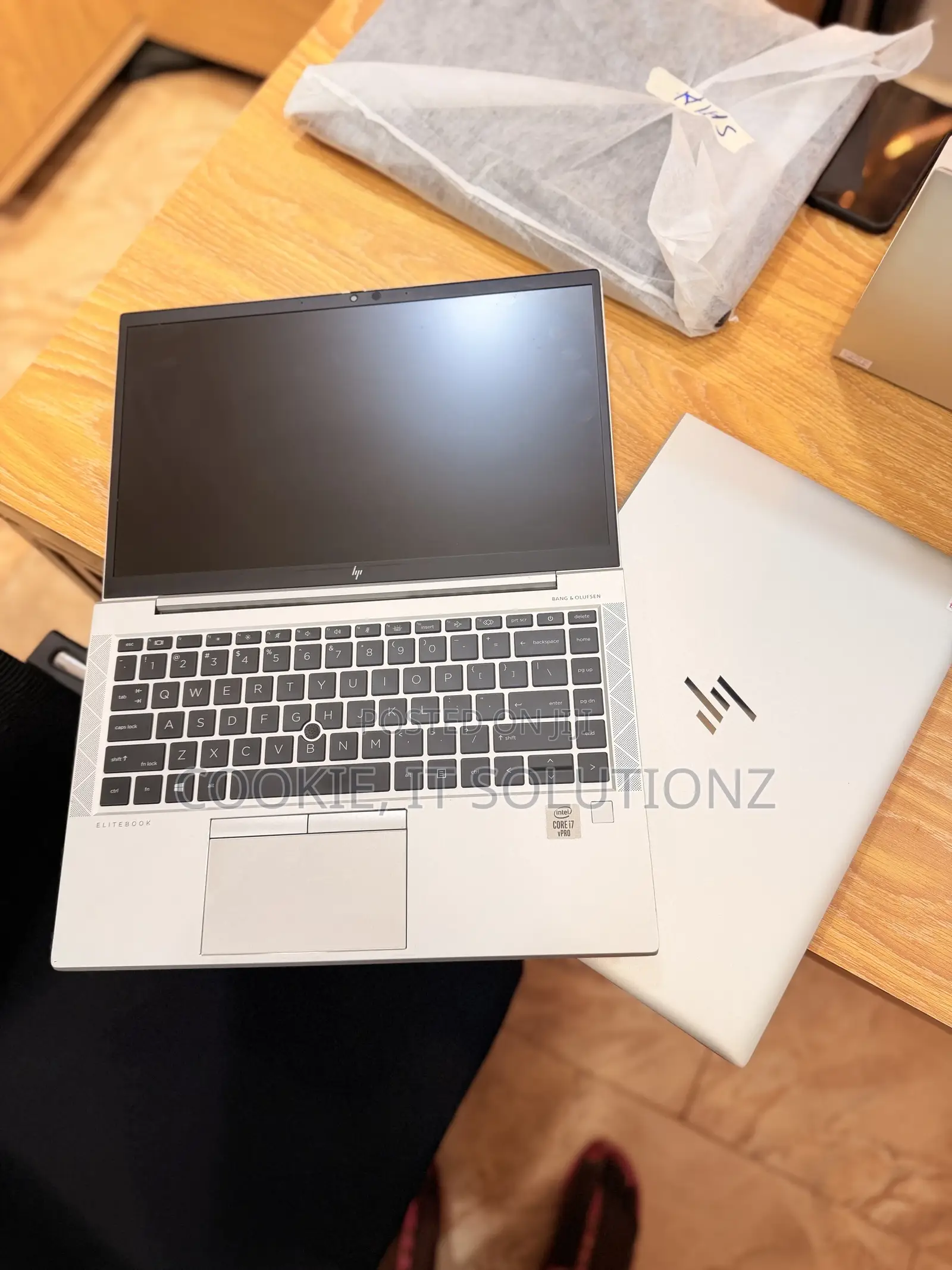 Laptop HP EliteBook 840 G7 8GB Intel Core i7 SSHD (Hybrid) 256GB