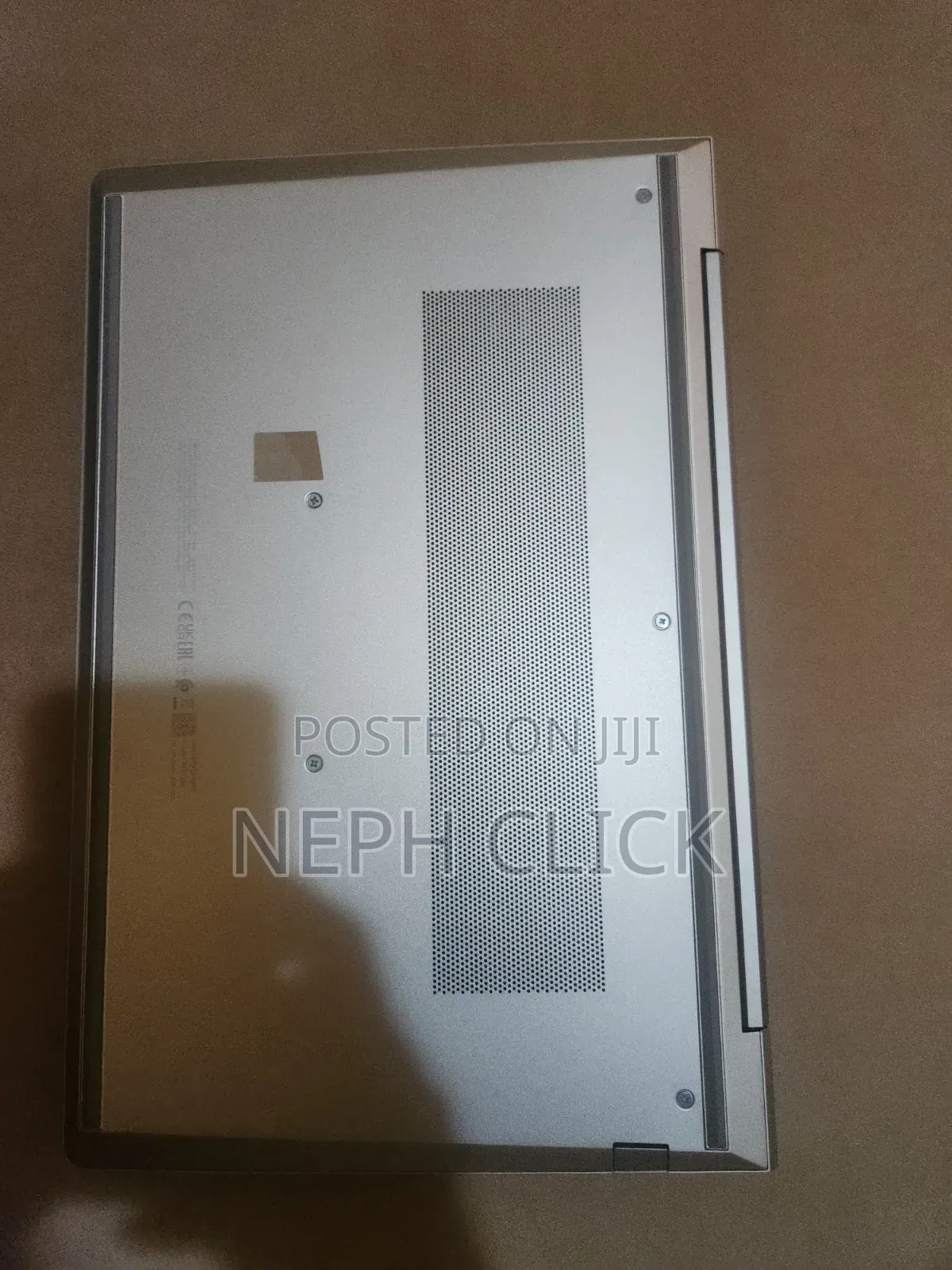 Laptop HP ProBook 440 G10 8GB AMD Ryzen 3 SSD 256GB