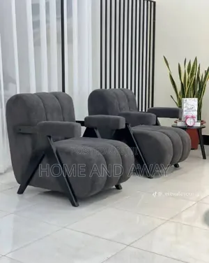Simple Sofa Set