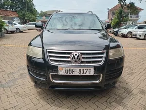 Volkswagen Touareg 2012 Black