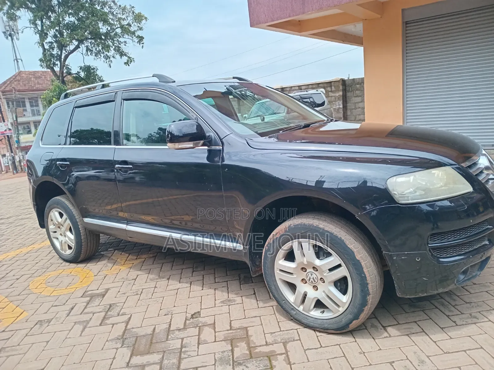 Volkswagen Touareg 2012 Black