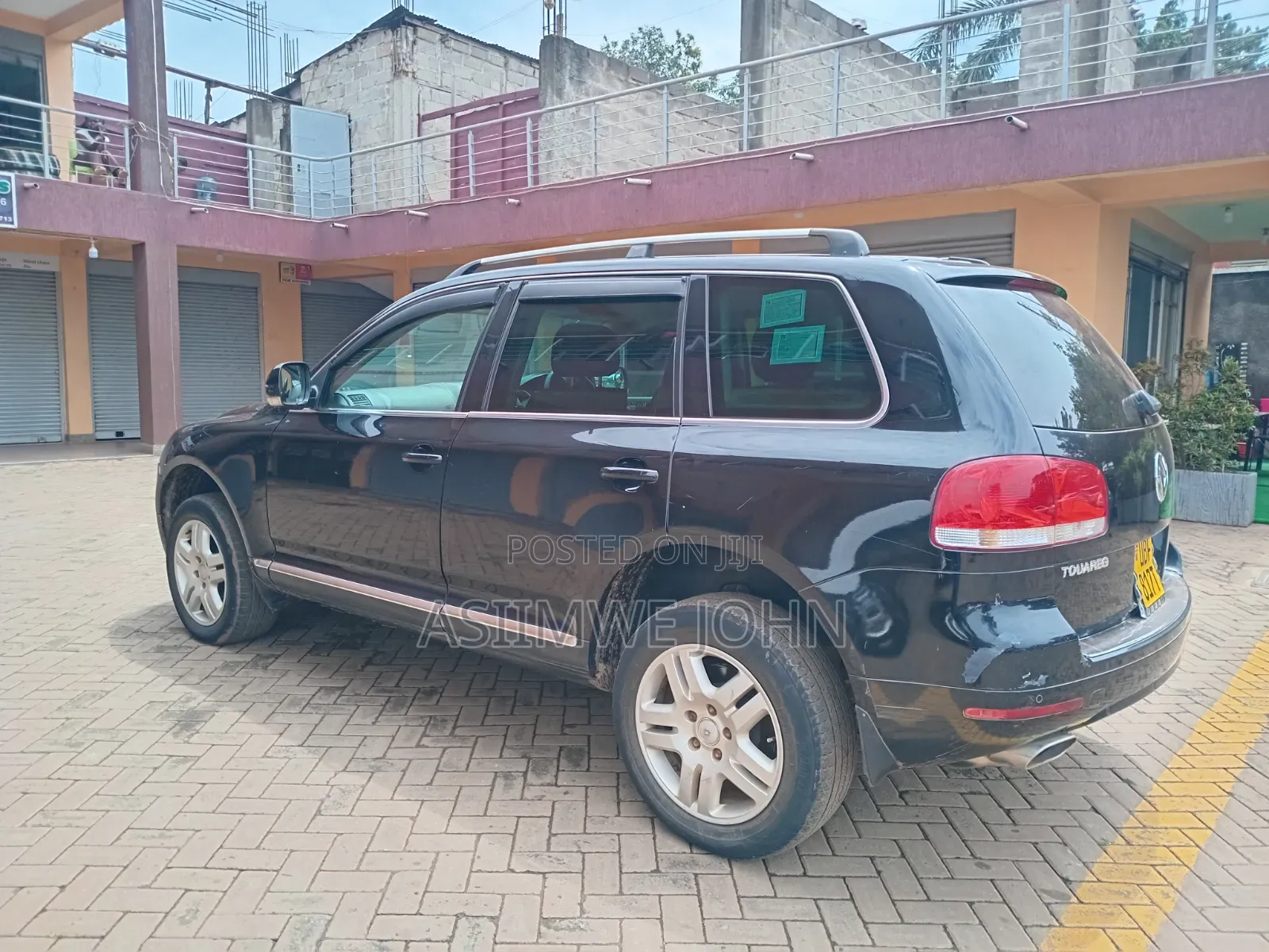 Volkswagen Touareg 2012 Black