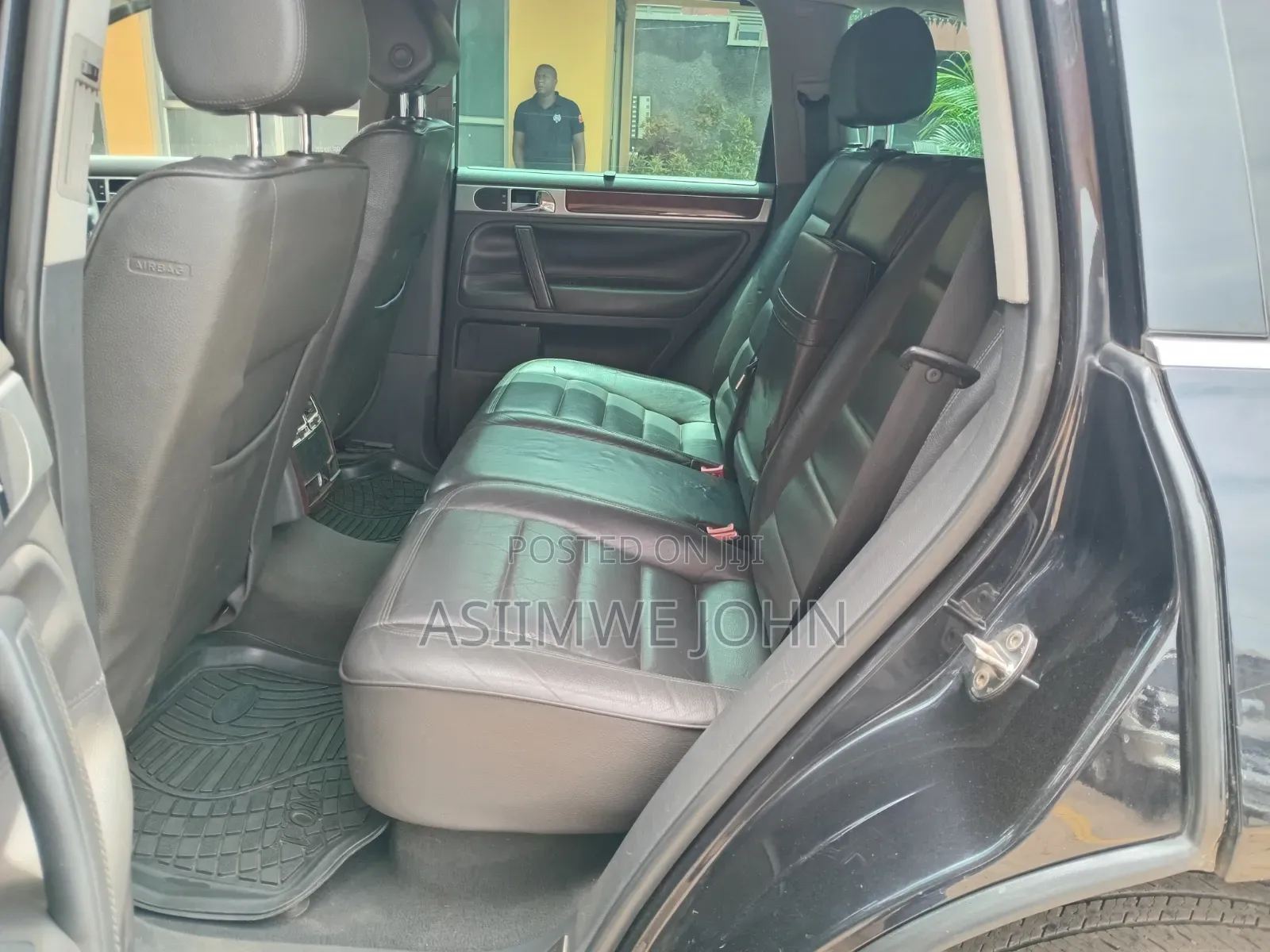 Volkswagen Touareg 2012 Black