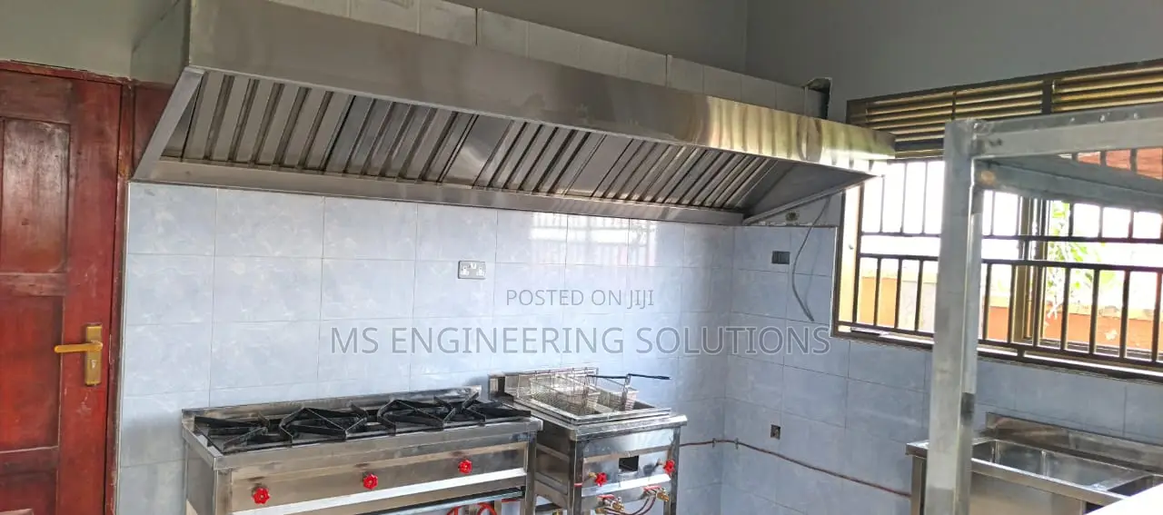 Full Kitchen Installation With Duct System
