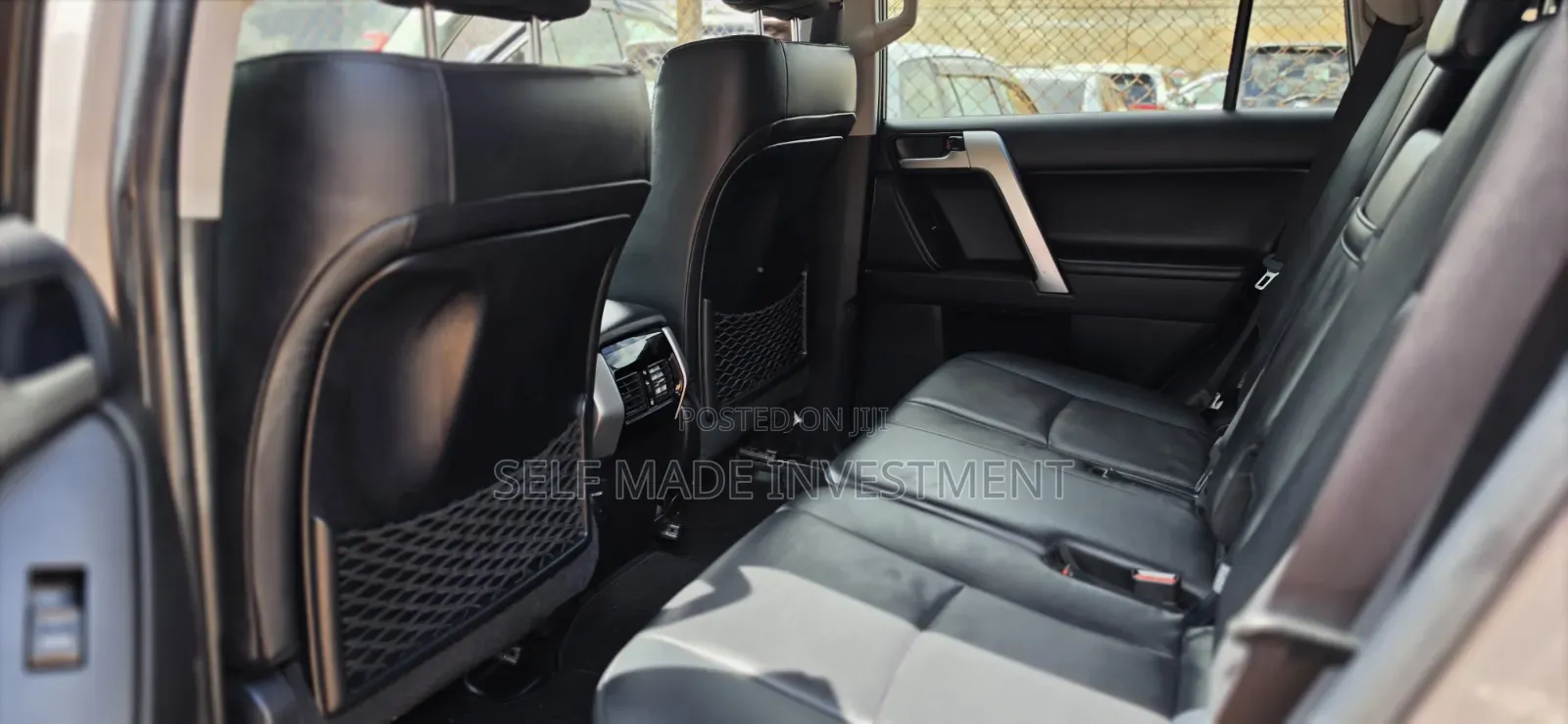 Toyota Land Cruiser Prado 2023 Gold